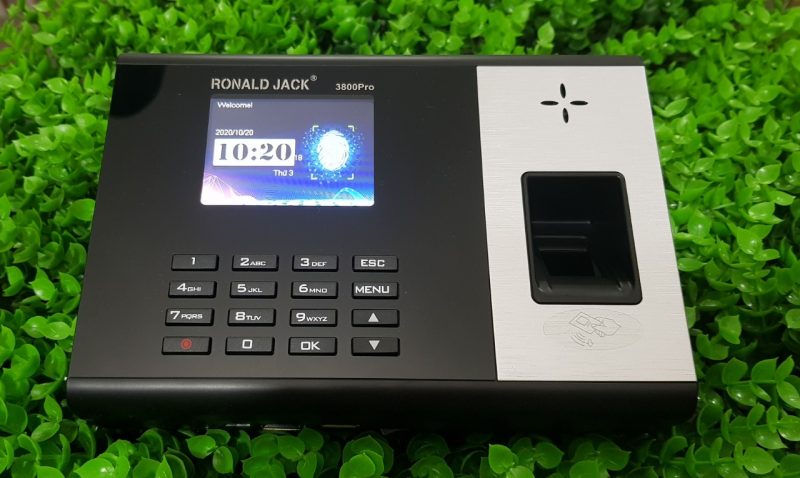 Máy chấm công Ronald Jack 3800Pro Vân tay và thẻ từ mới 2023