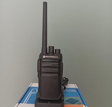 Bộ đàm Motorola Xir P300, máy bộ đàm chính hãng